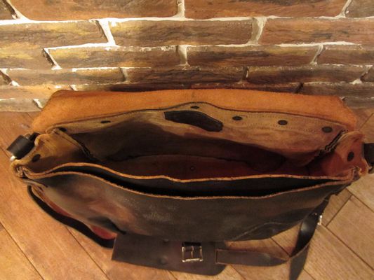 RRL等の通販サイト【RHYTHM】RRL(ダブルアールエル) LEATHER MAIL BAG